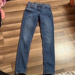 Universal Thread Dark Blue Skinny high rise Jeans size 2 waist 26